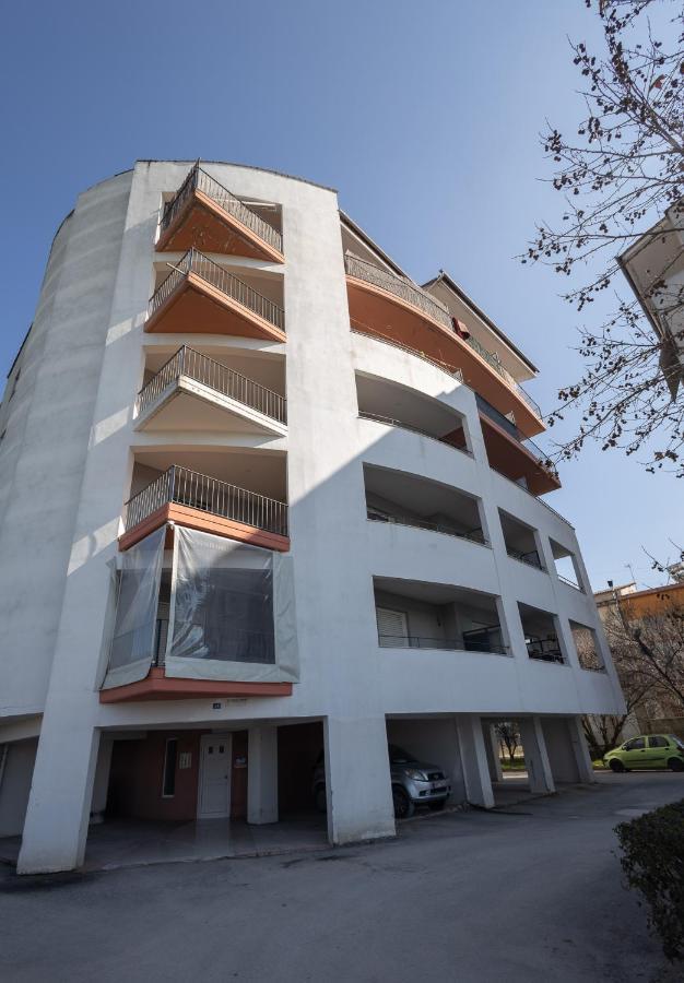 Elia Mini Suites 6 Лариса Экстерьер фото